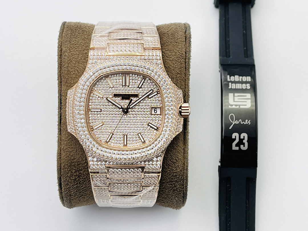 Patek Philippe Nautilus Black 5711