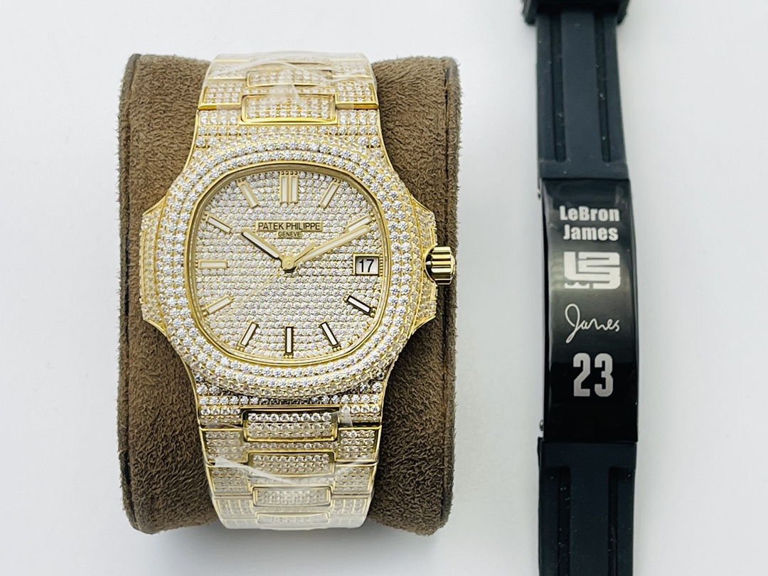 Patek Philippe Nautilus Black 5711