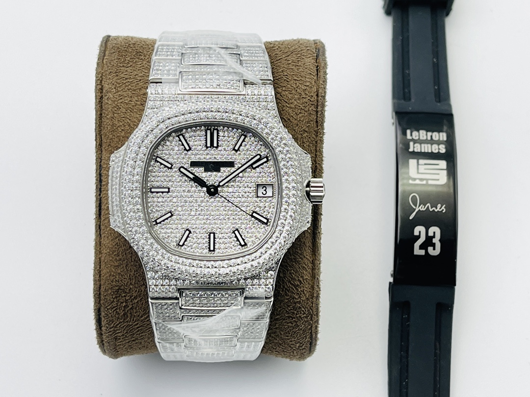 Patek Philippe Nautilus Black 5711
