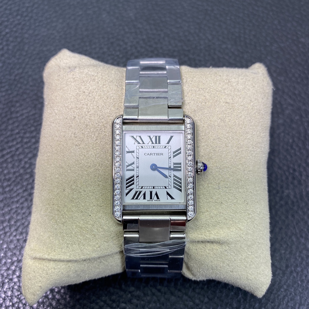 Cartier Tank Diamond