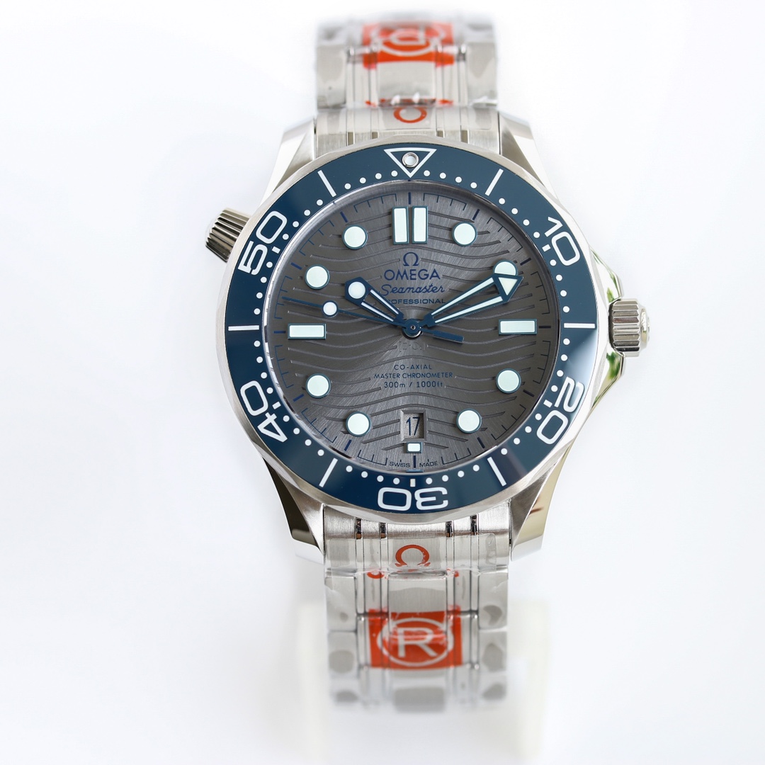 Omega Seamaster White 8800 42mm