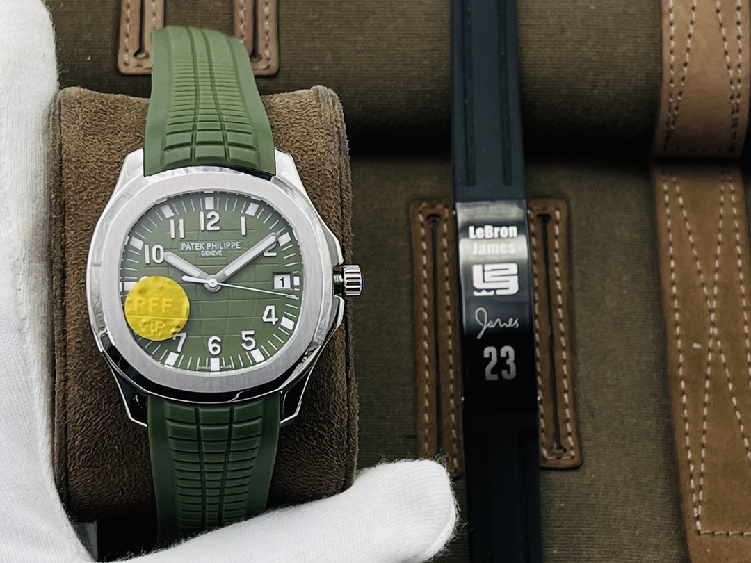 Patek Philippe Aquanaut Blue 5168 40mm
