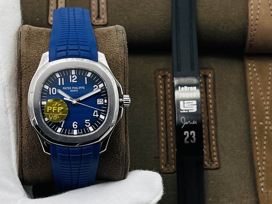 Patek Philippe Aquanaut Blue 5168 40mm