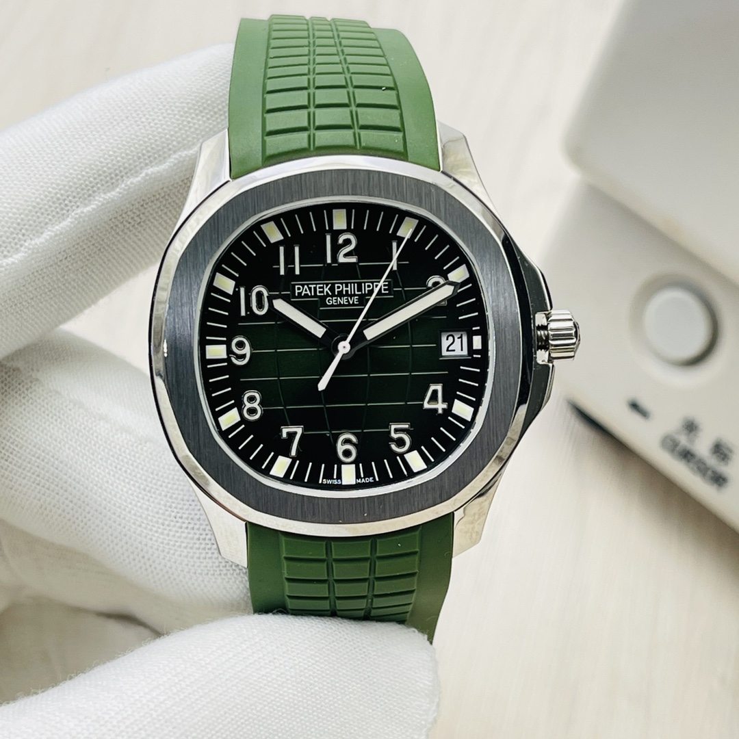 Patek Philippe Aquanaut Blue 5168 40mm