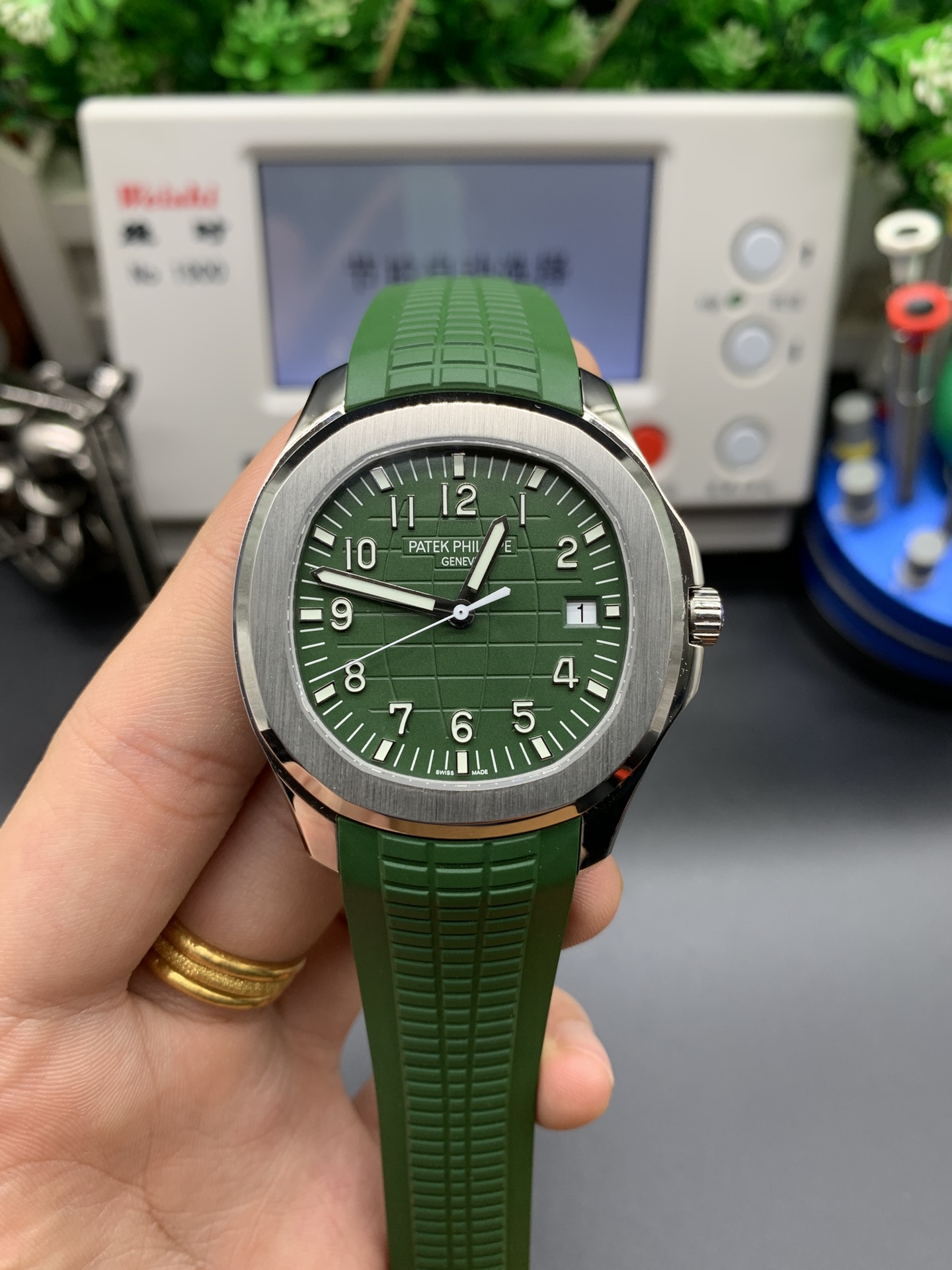 Patek Philippe Aquanaut Green 3K
