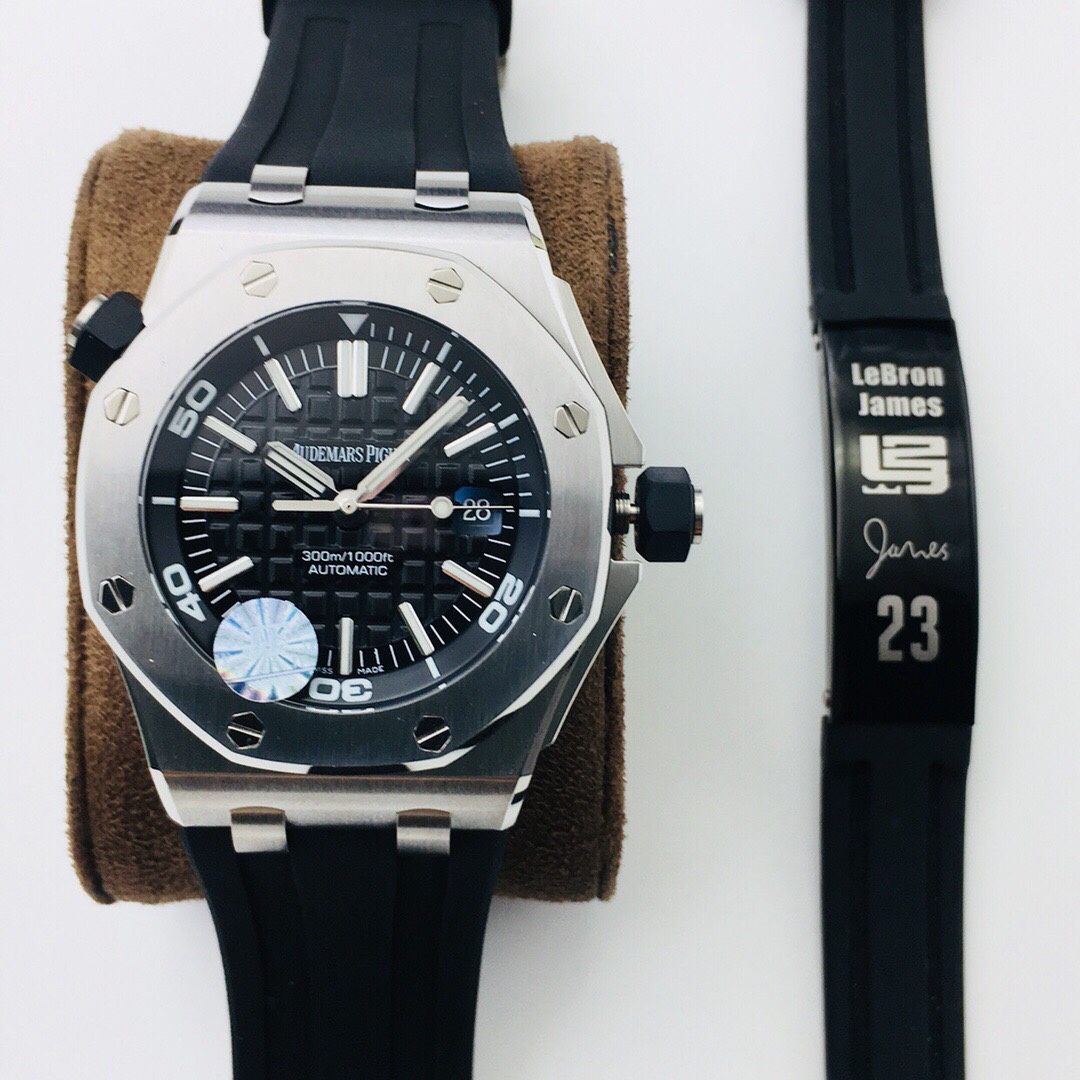 Audemars Piguet Royal Oak Offshore 15710 JF