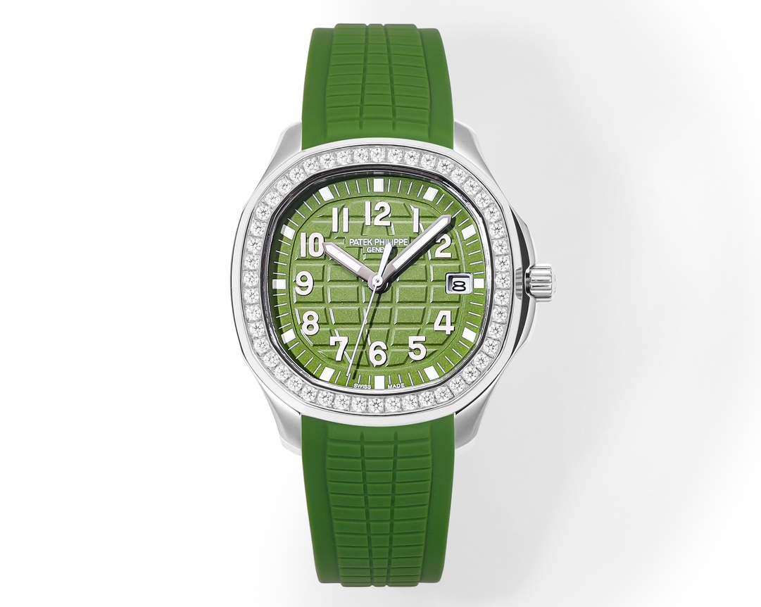 Patek Philippe Aquanaut Diamond 9015 38.8mm
