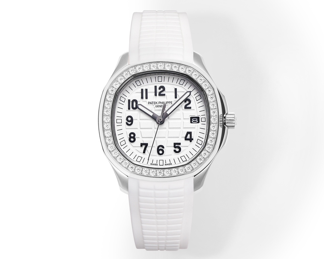 Patek Philippe Aquanaut Diamond 9015 38.8mm