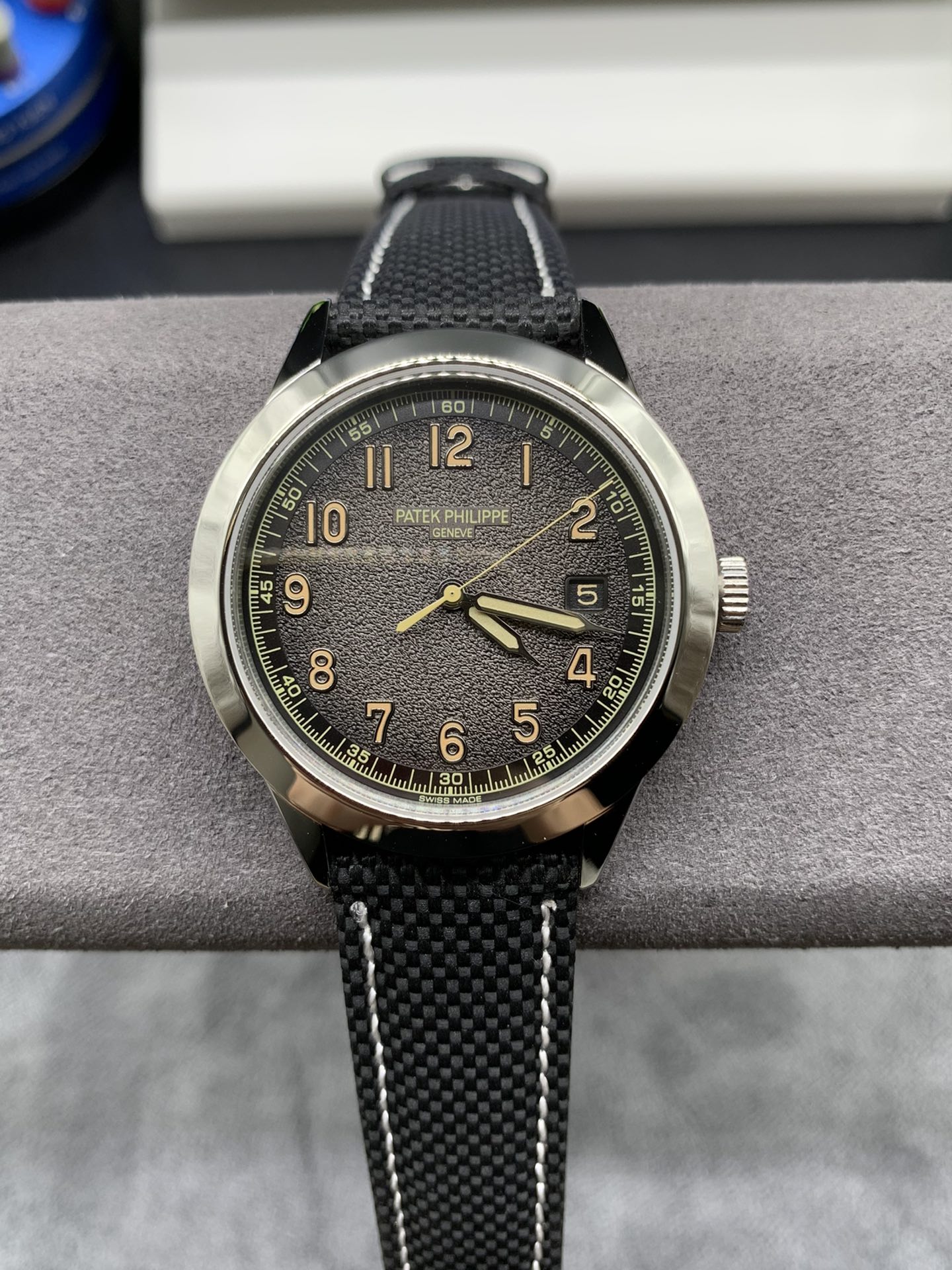 Patek Philippe Calatrava Black 5226G-001 40mm