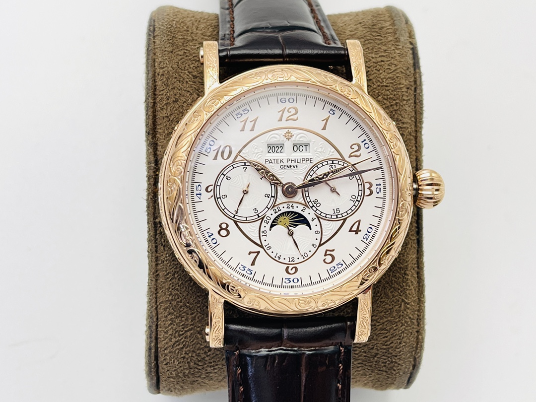 Patek Philippe Calatrava Watch 5589