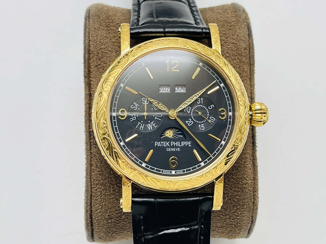 Patek Philippe Calatrava Watch 5915