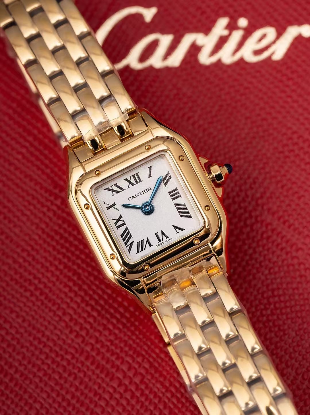 Cartier Panthere Blue 19mm