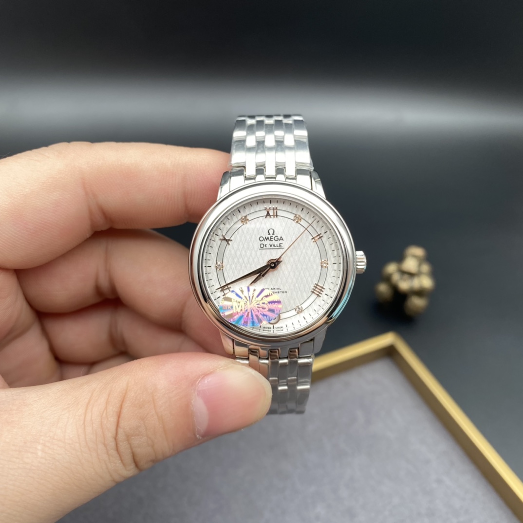 Omega 33mm Watch 11542