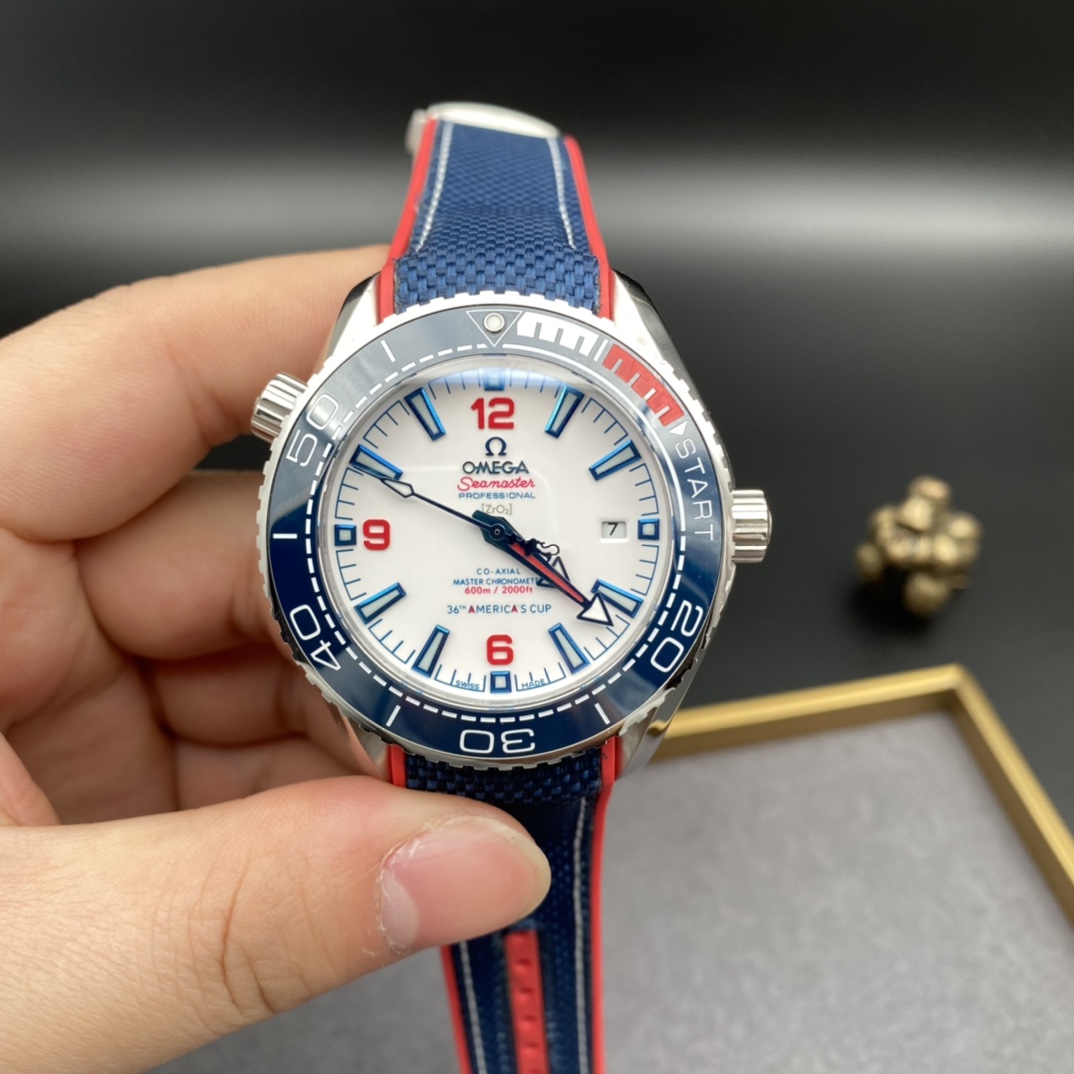 Omega Watch 11544