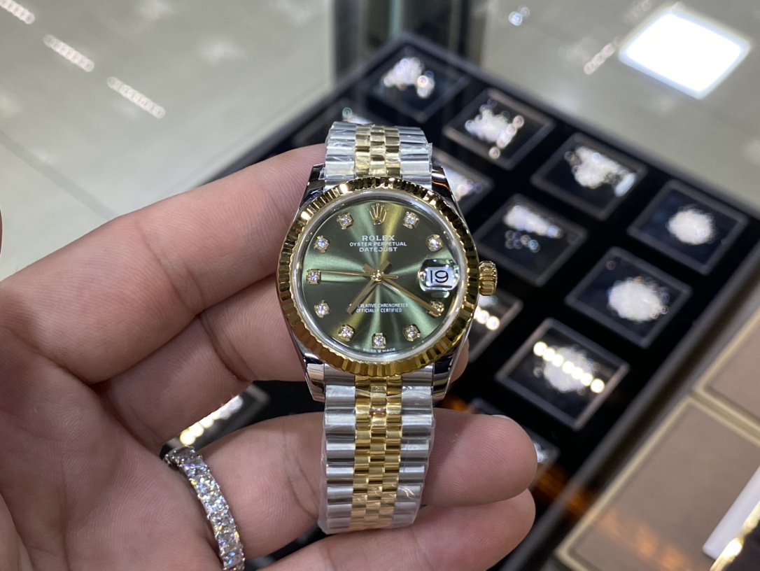 Rolex Datejust Green 31mm EW
