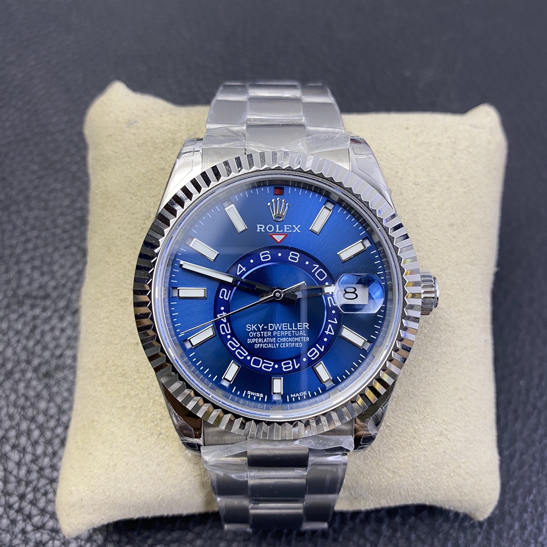 Rolex Sky-Dweller Blue 9001 42mm