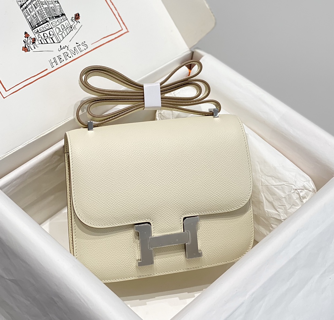 Hermes White Bag 0447
