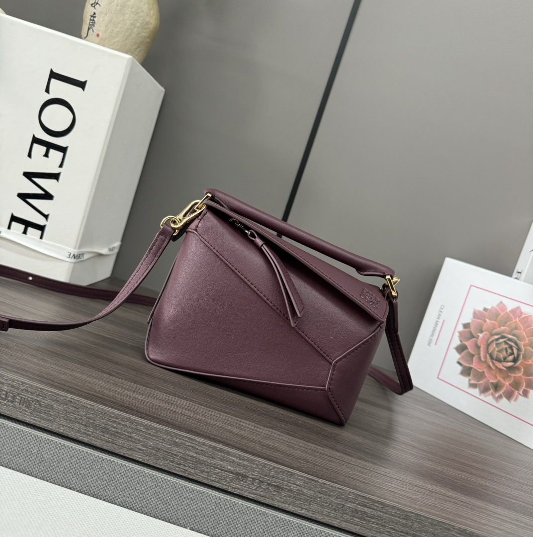 Loewe Puzzle 062312 18×12.5×8cm