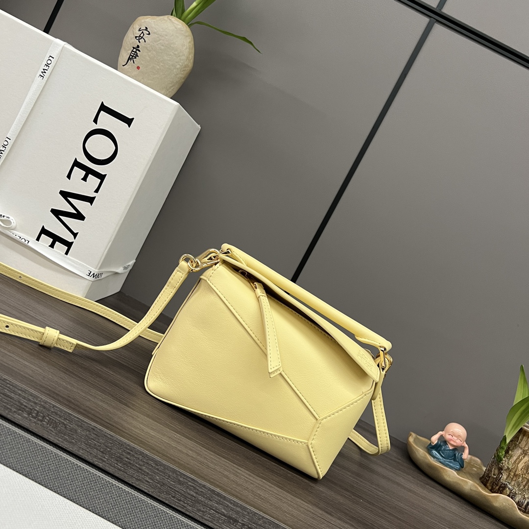 Loewe Puzzle 062312 18×12.5×8cm