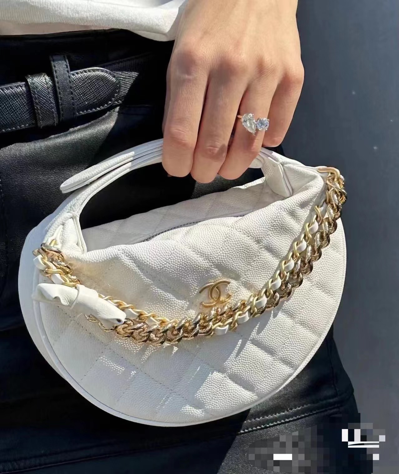 Chanel Black Bag 0664