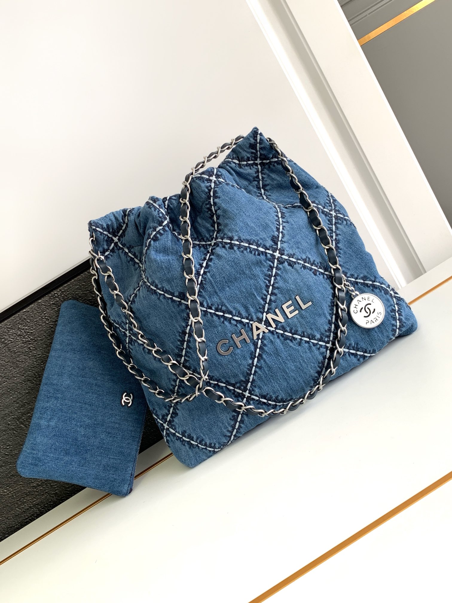 Chanel Blue Bag 0654
