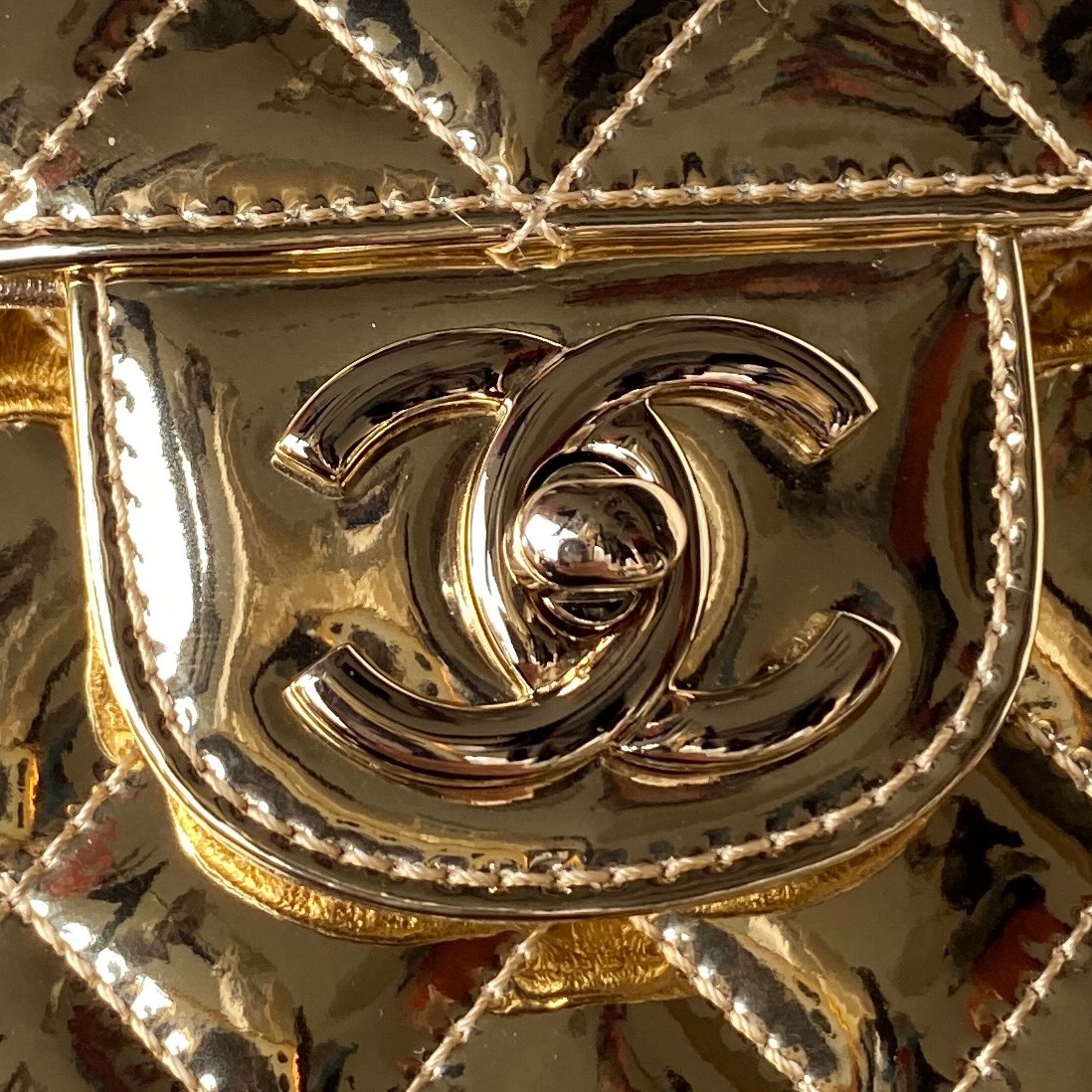 Chanel 18.5×23.5×8.5cm Bag 0740