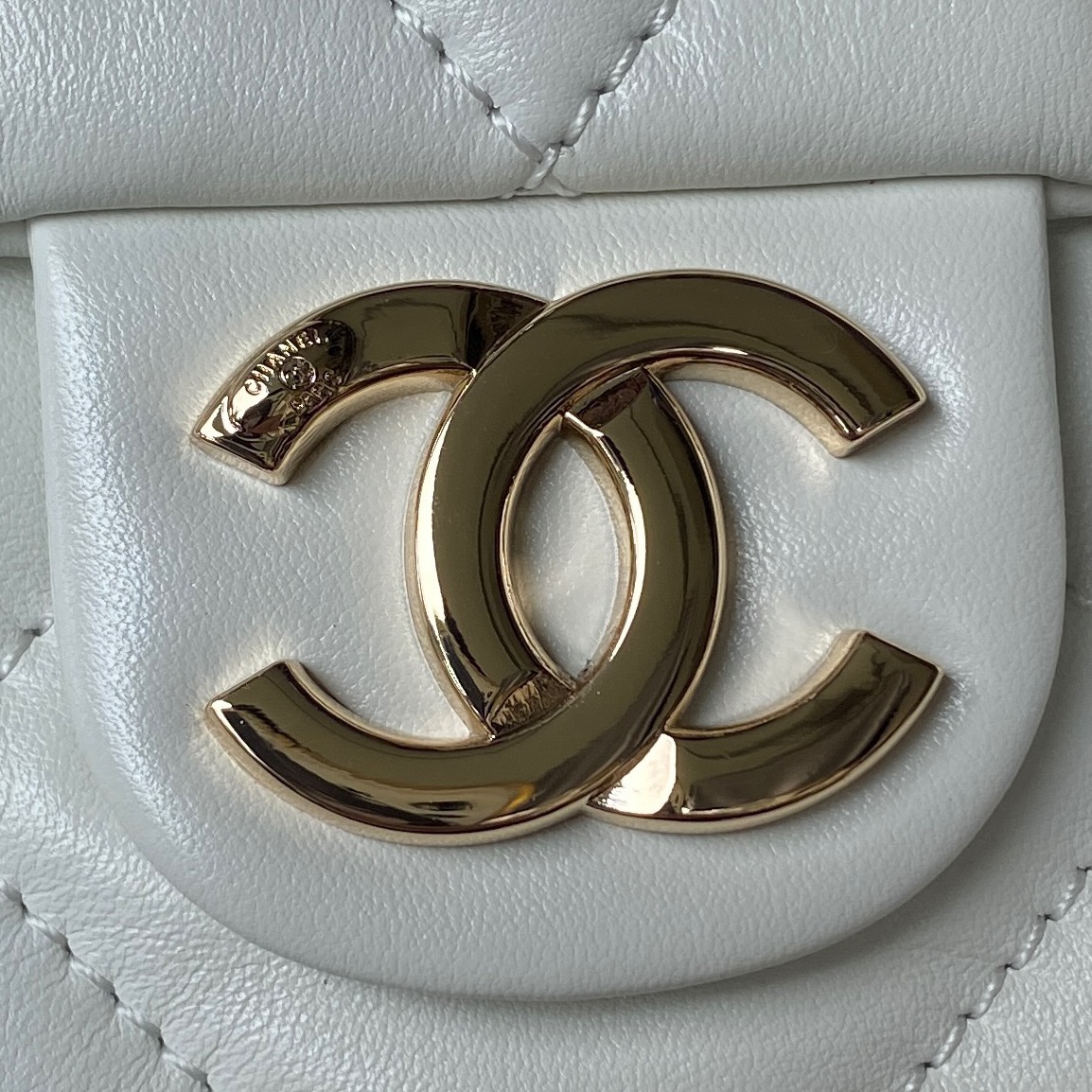Chanel Black 33×31×10cm