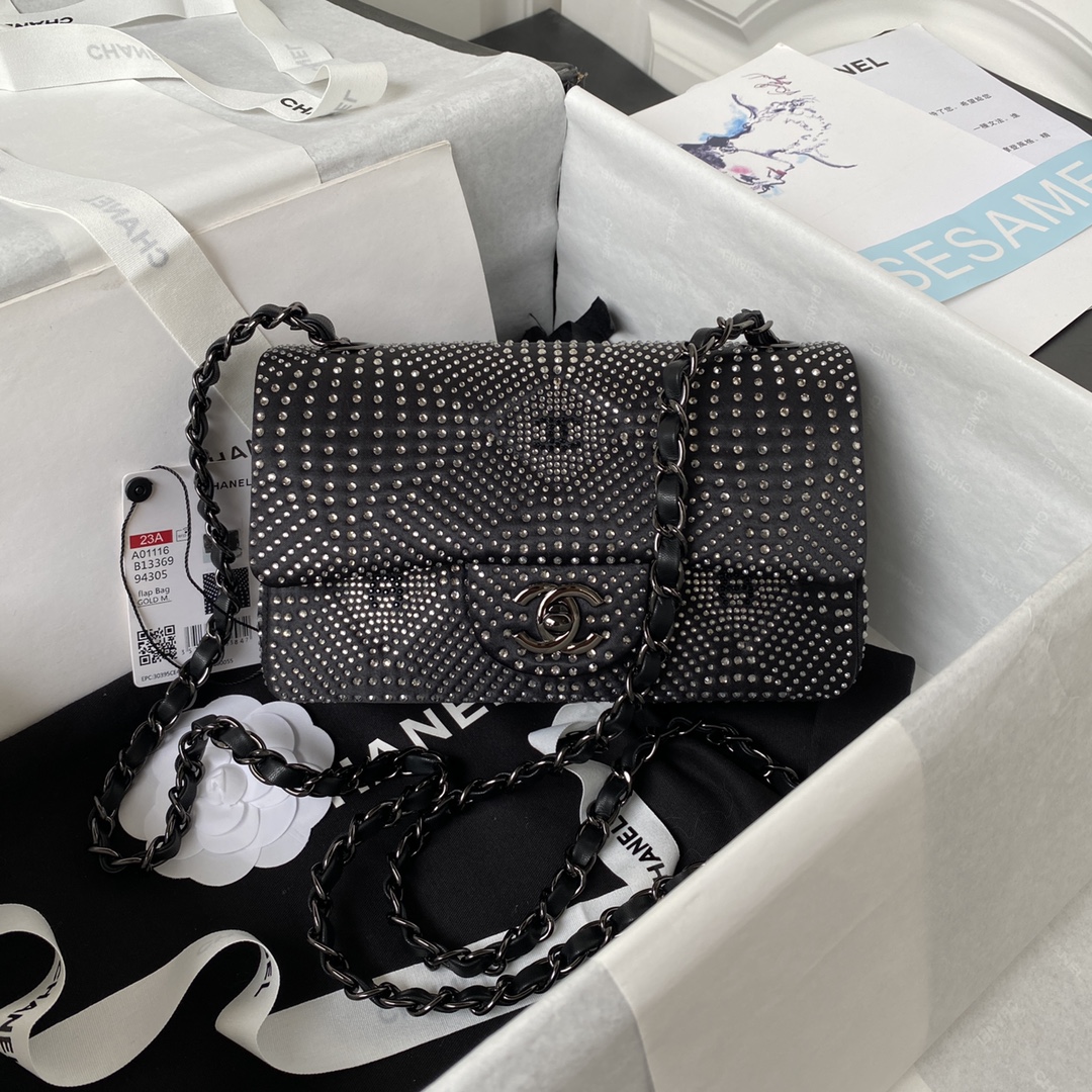 Chanel Classic Flap Bag 0780