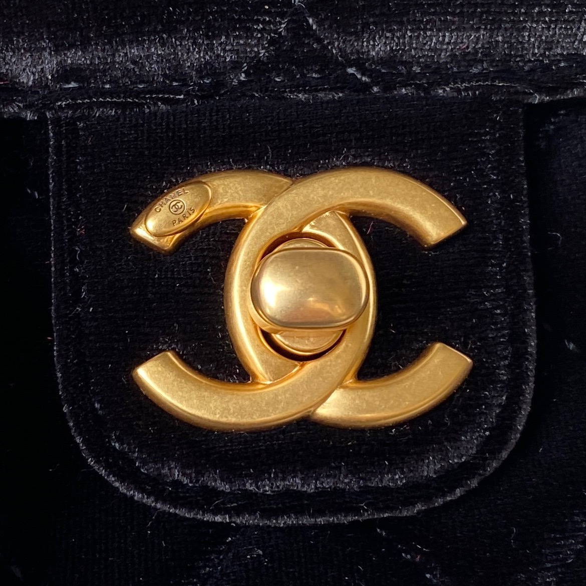 Chanel Gold 16×12cm