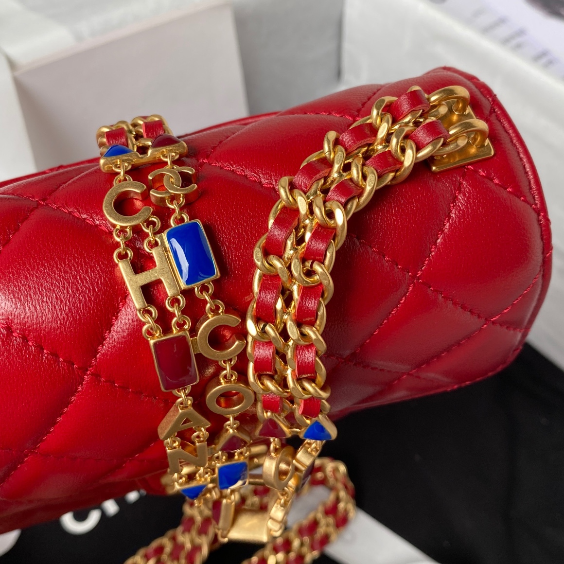 Chanel Gold 20.5×17×6cm