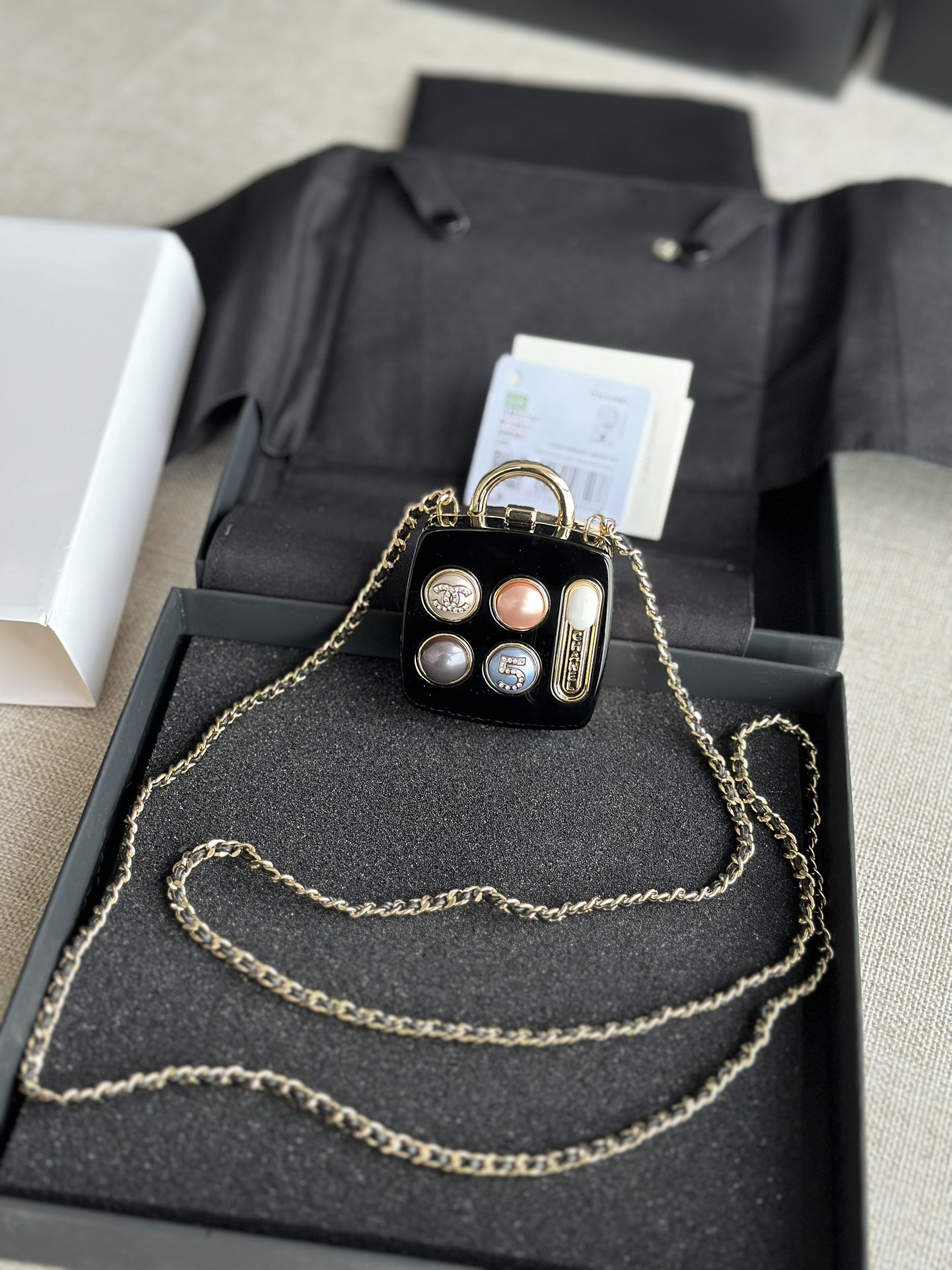 Chanel Gold 2023 5.5×5.5×2.8cm