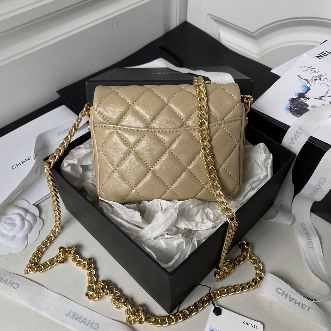 Chanel Black 11×14.5×3.3cm