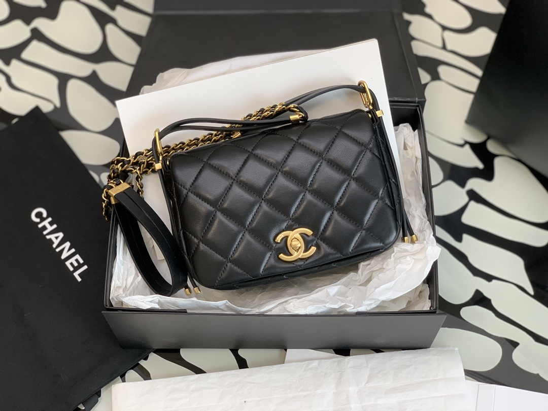 Chanel Black 99284 19×13cm