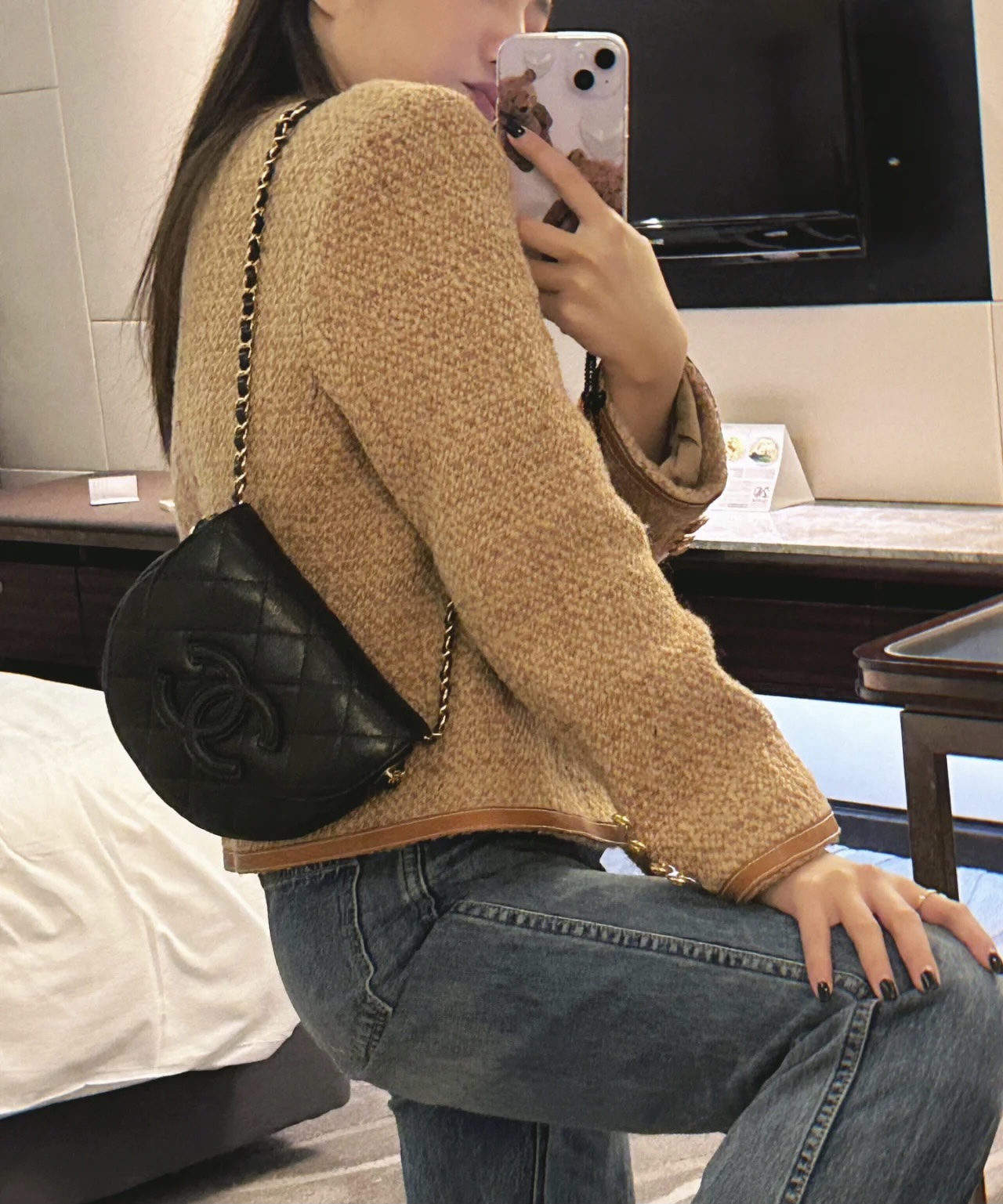 Chanel Saddle 19×16×7cm