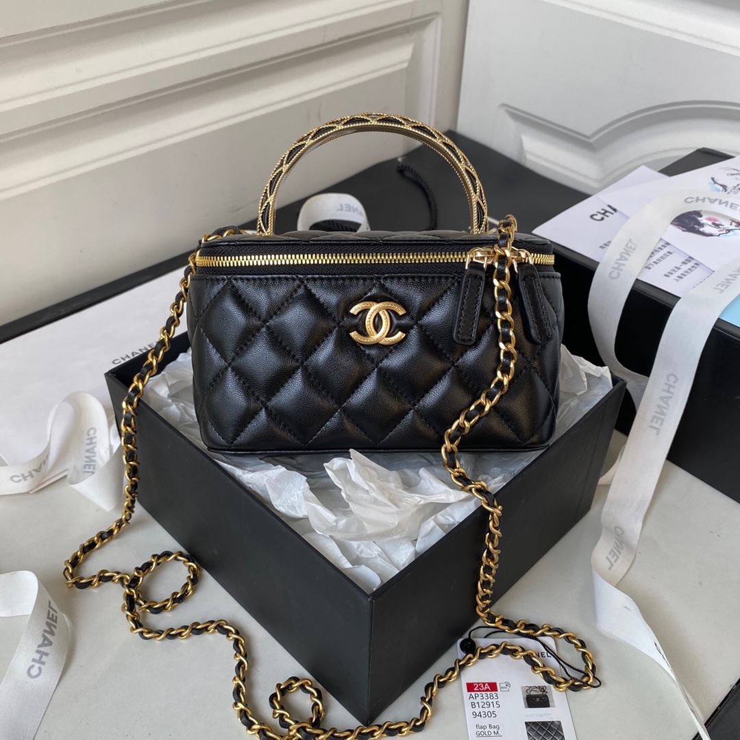 Chanel Gold Bag 1044