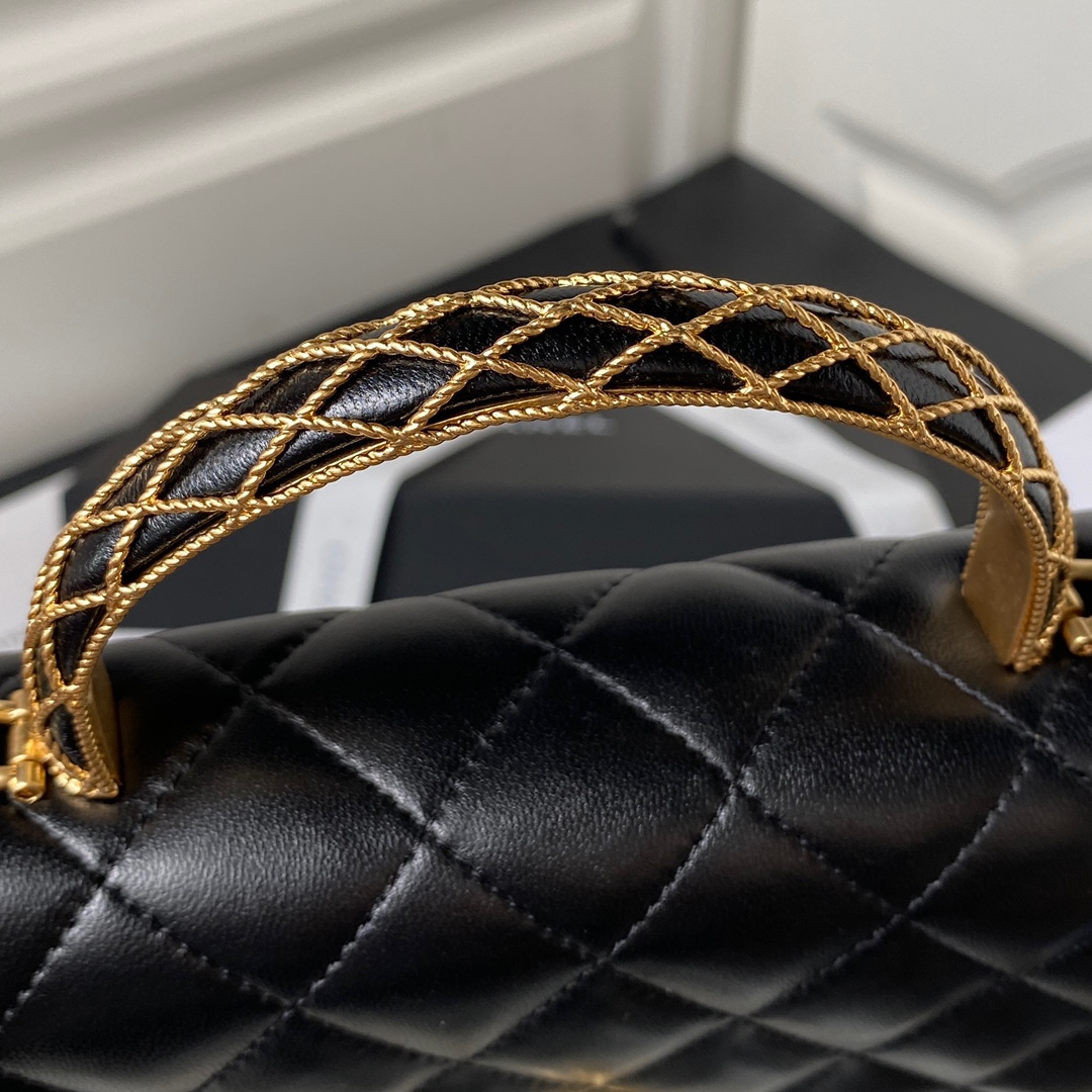 Chanel Gold Bag 1048