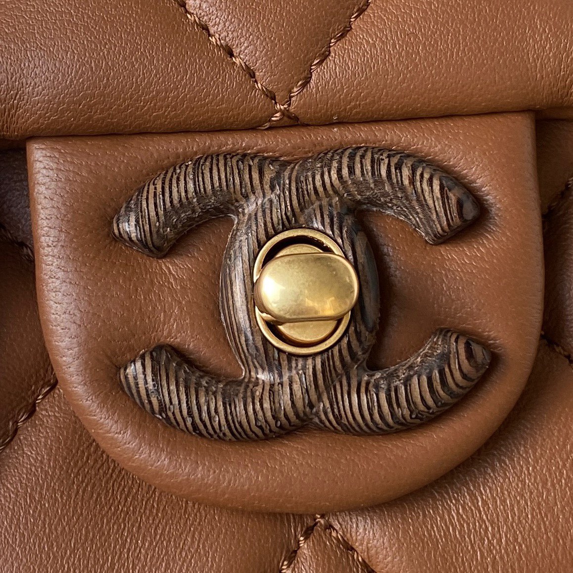 Chanel Classic Flap 11×18×7cm