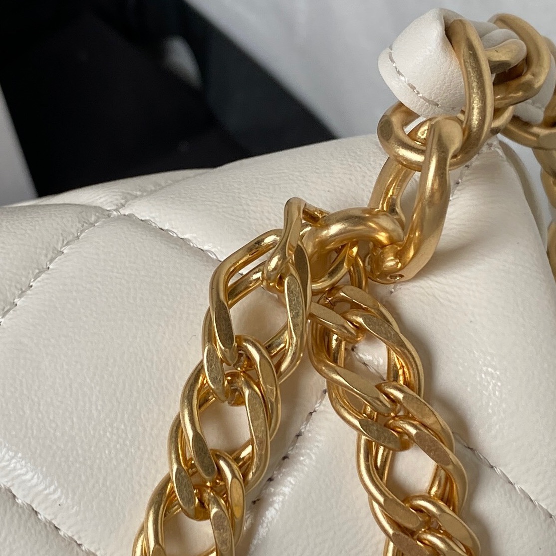 Chanel Classic Flap Gold 12×21×7cm