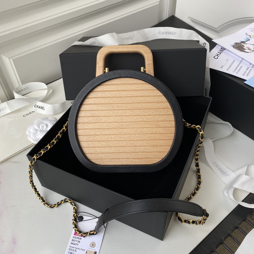 Chanel 2022 17×21cm