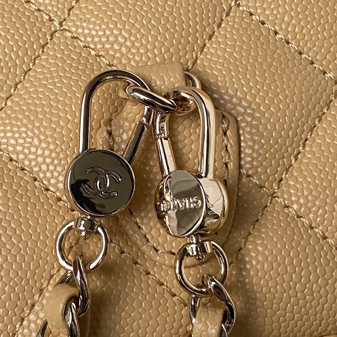Chanel 18×13×9cm Bag 1185