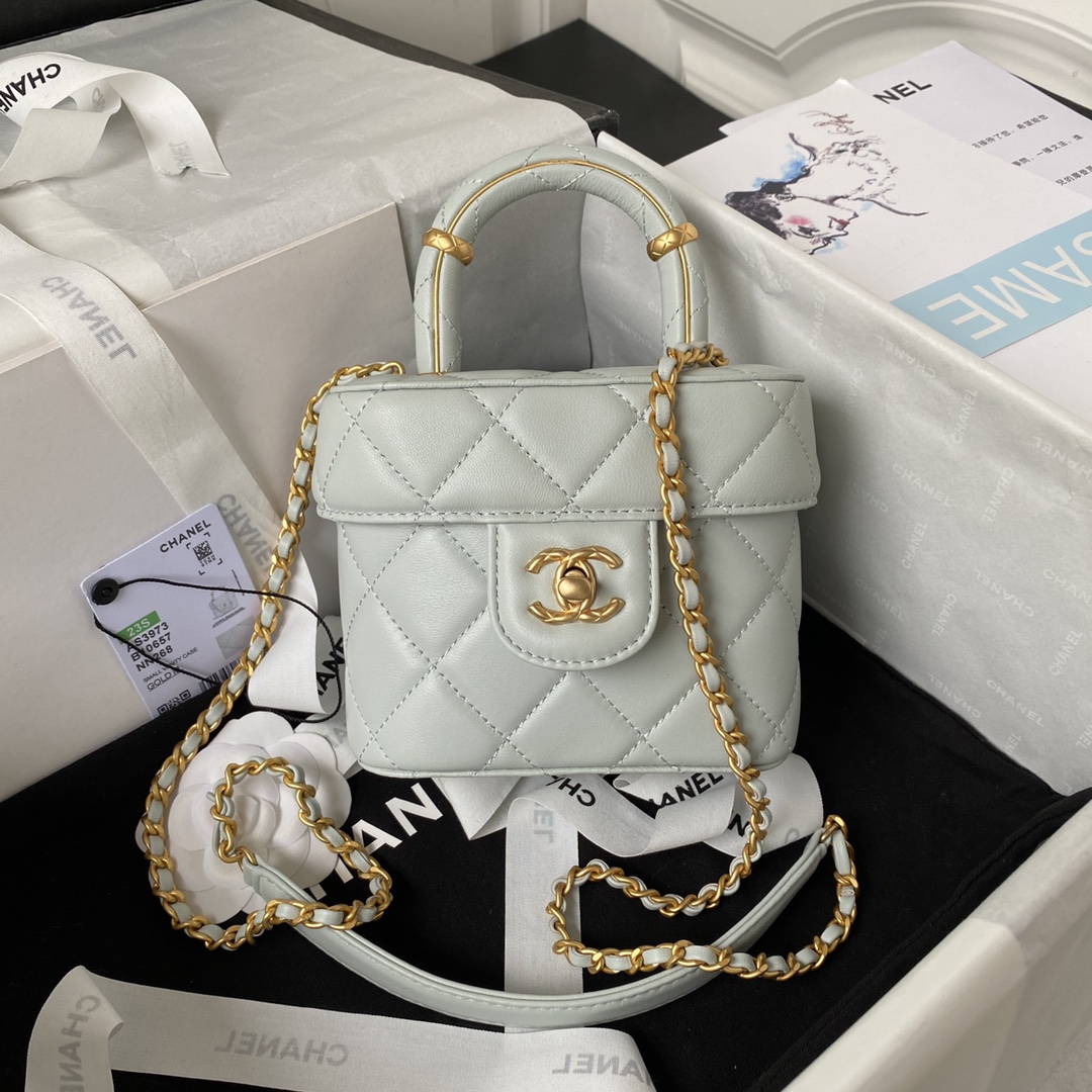 Chanel Gold 12.5×15×8cm
