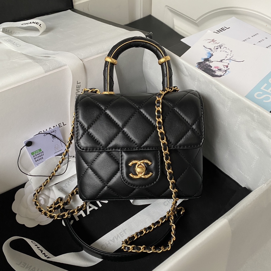 Chanel Gold 15×15.5×7.5cm