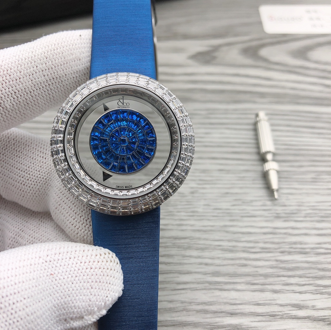 Jacob & Co. Diamond 1042 38mm