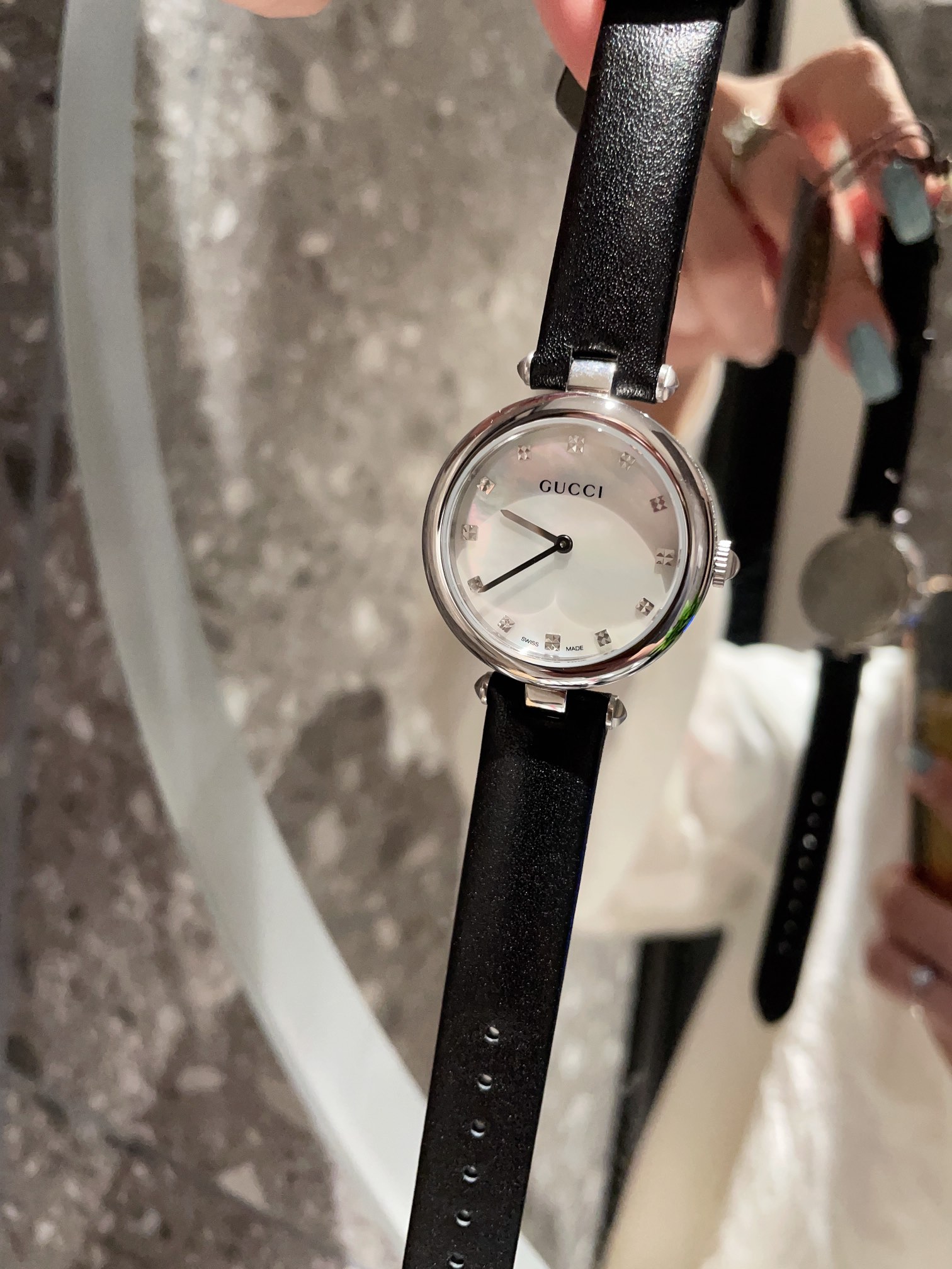 Gucci Black 27mm