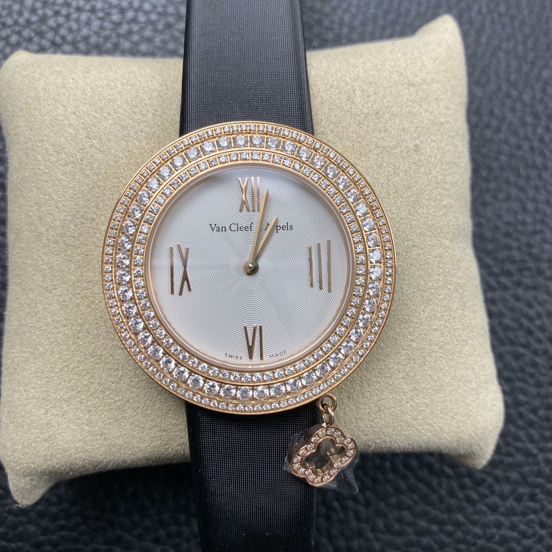 Van Cleef & Arpels Watch 15835