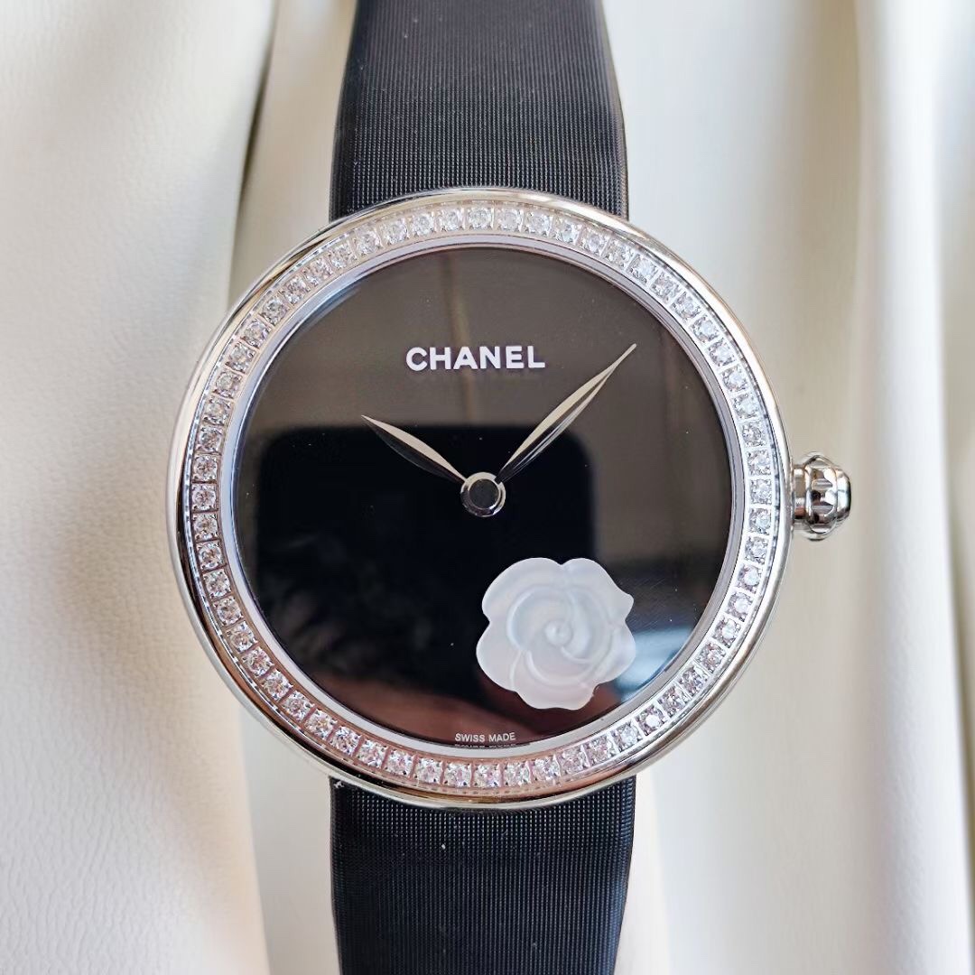 Chanel Black 37.5mm