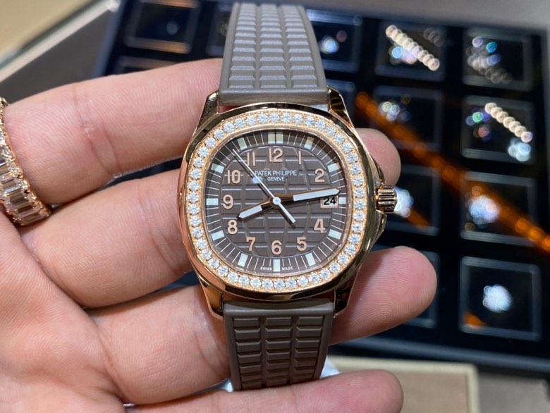 Patek Philippe Aquanaut Watch 0801