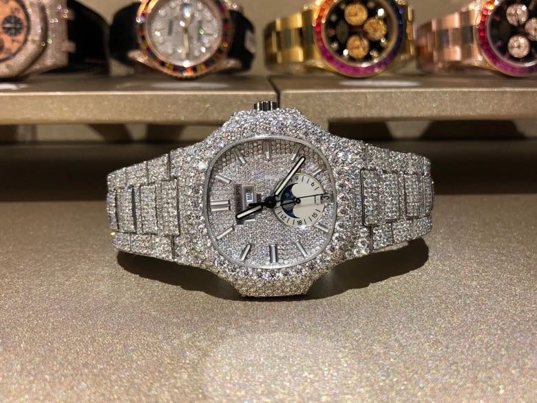 Patek Philippe Nautilus White