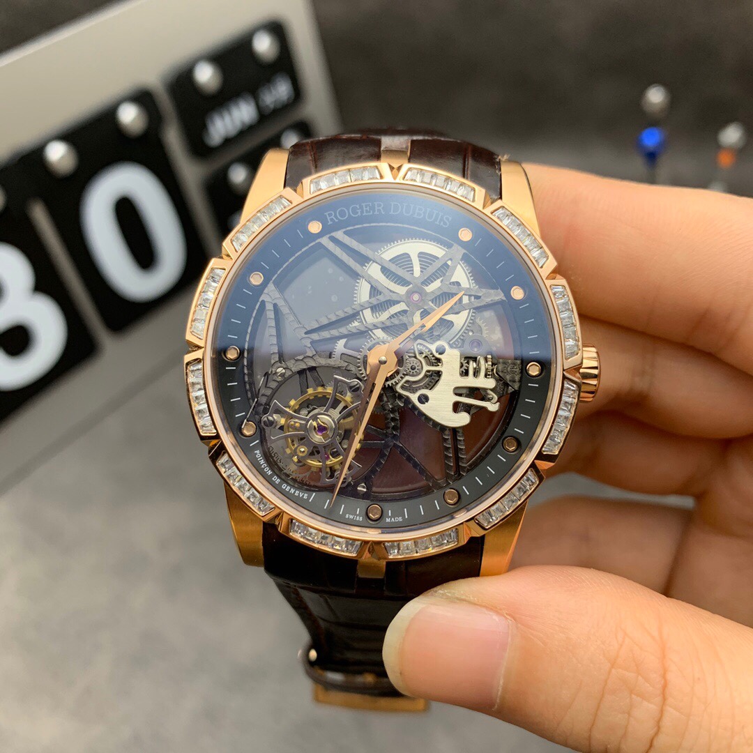 Roger Dubuis Watch 0486