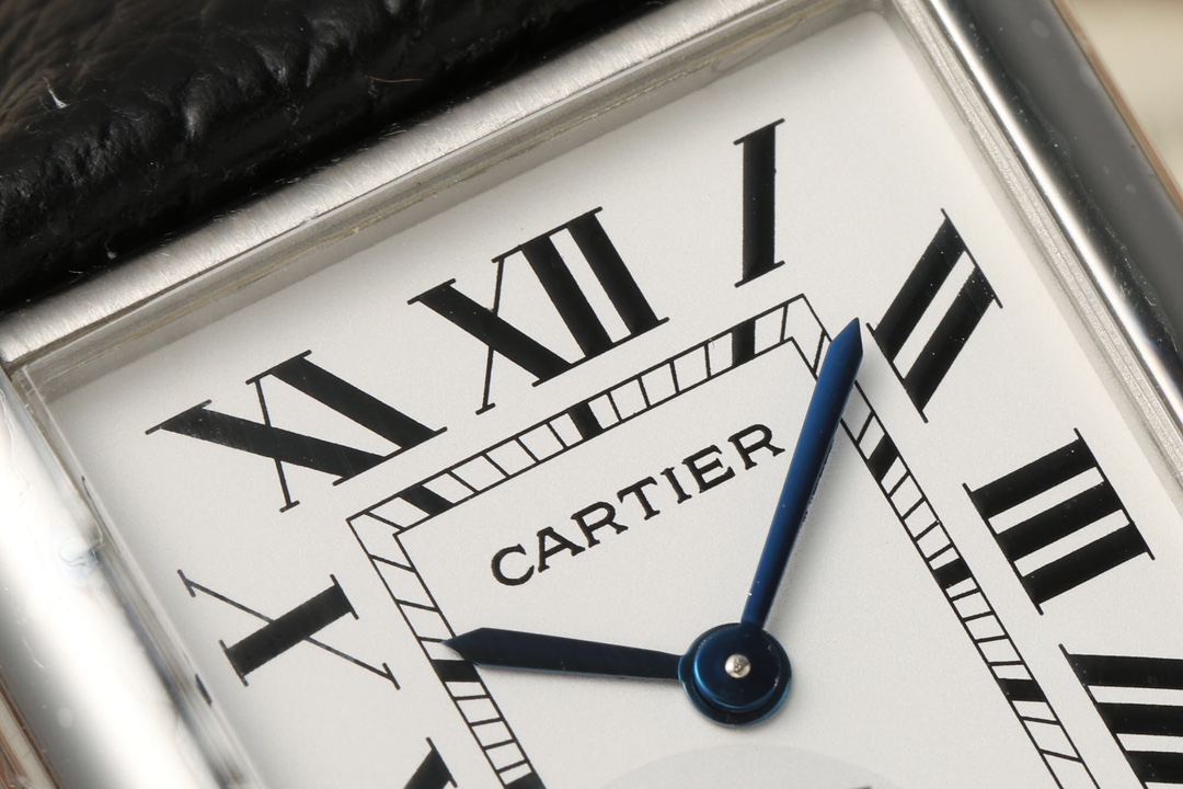 Cartier Tank Blue 33.7mm AF